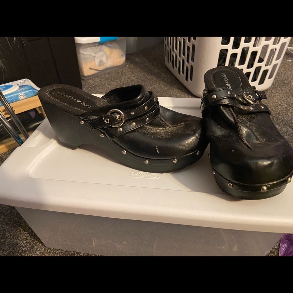 Women Black Clogs heels